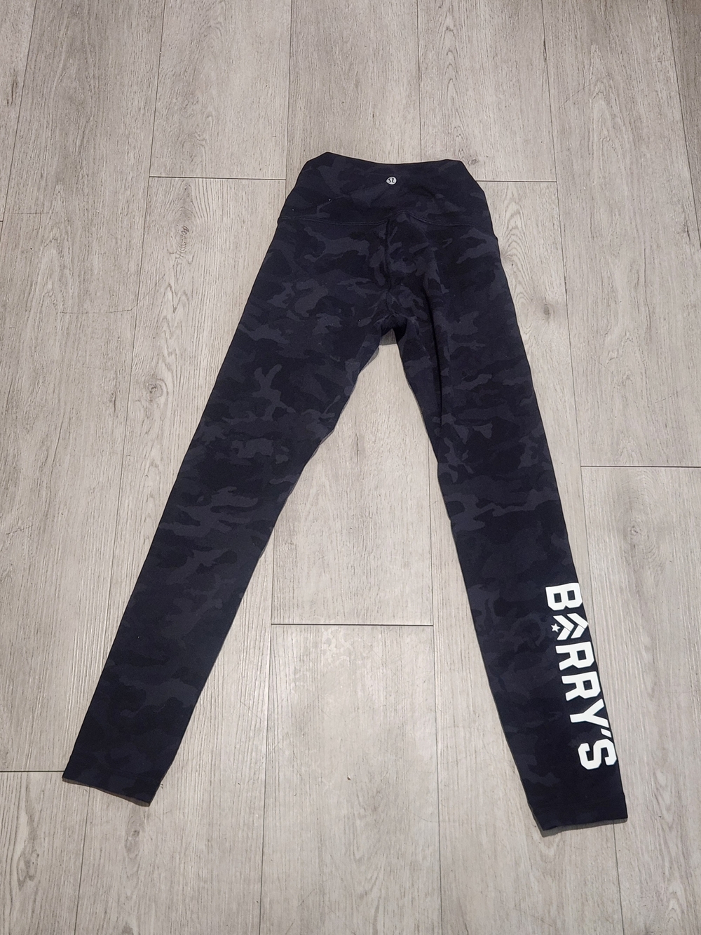 Lululemon x Barry’s Bootcamp Camo Leggings High Rise 28"
